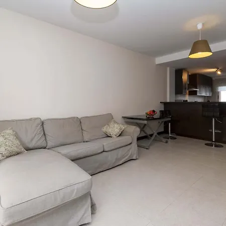 El Horno 2 - Two Bed Apartment Playa Paraiso (Tenerife)