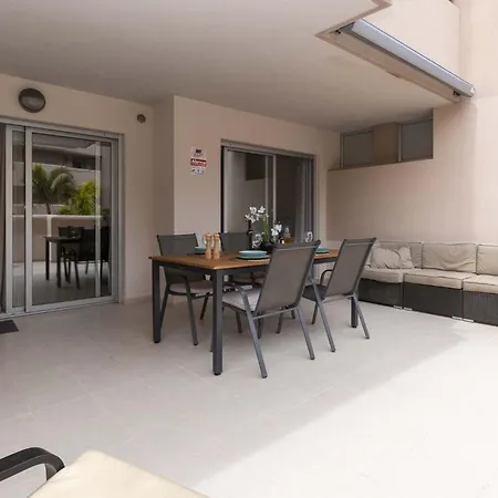 Apartment El Horno 2 - Two Bed Playa Paraiso (Tenerife)